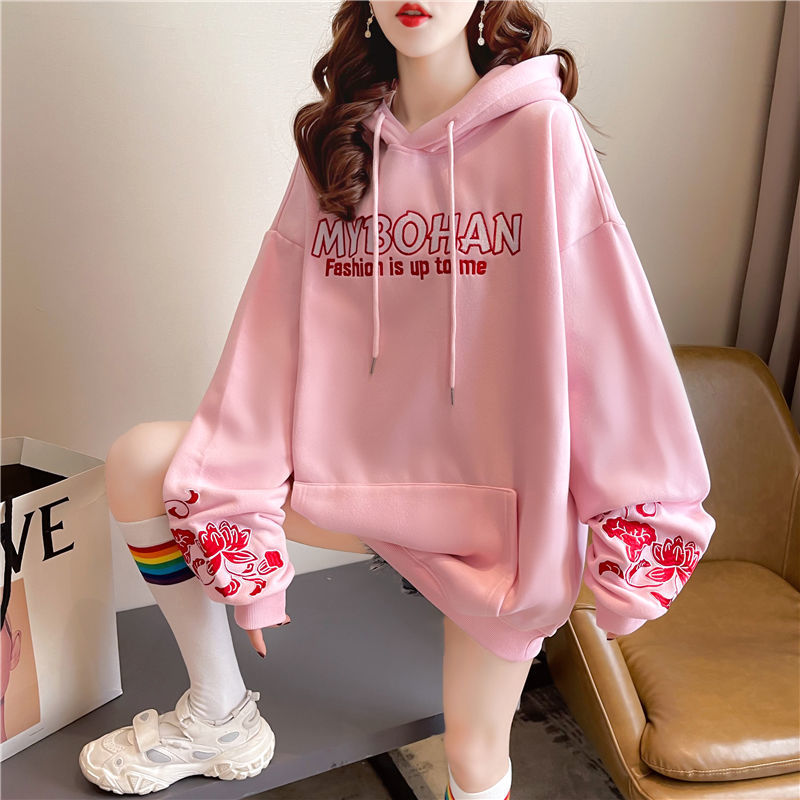Winter Clothing Essentials For Women - Mulher impressa com capuz topos primavera