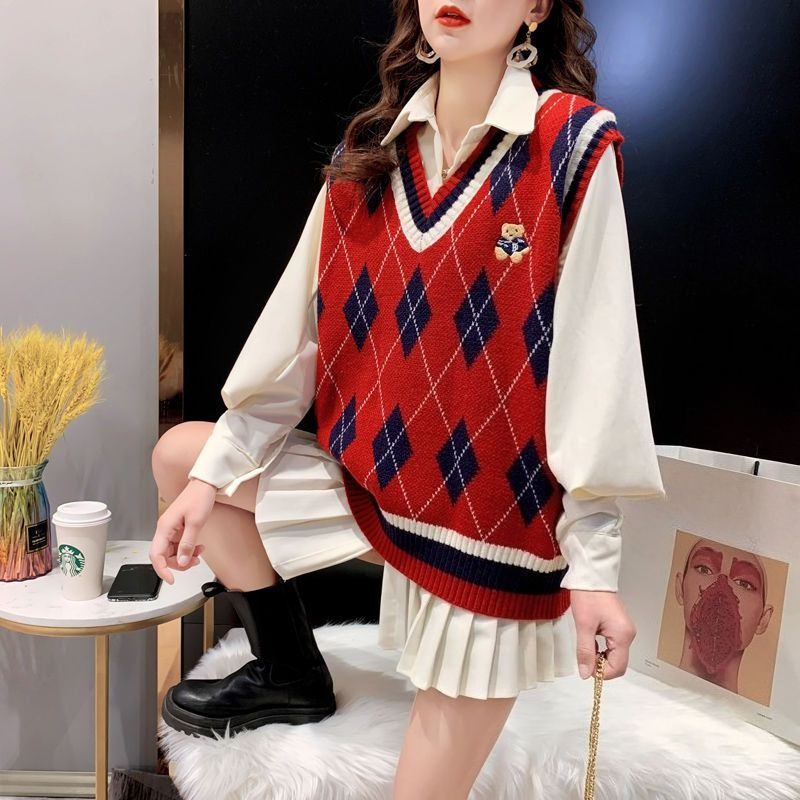 Coletes de malha vermelha para - Winter Clothing Trends 2025 avaliação e preço