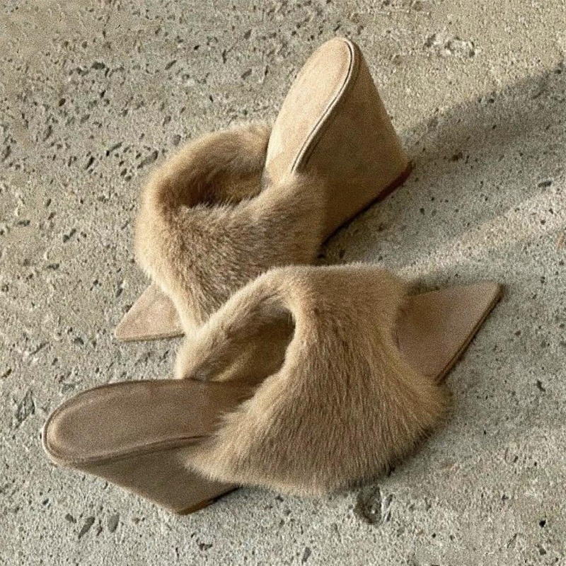 Mulheres fofas chinelos cunhas - Winter Clothing Trends 2025 avaliação e preço